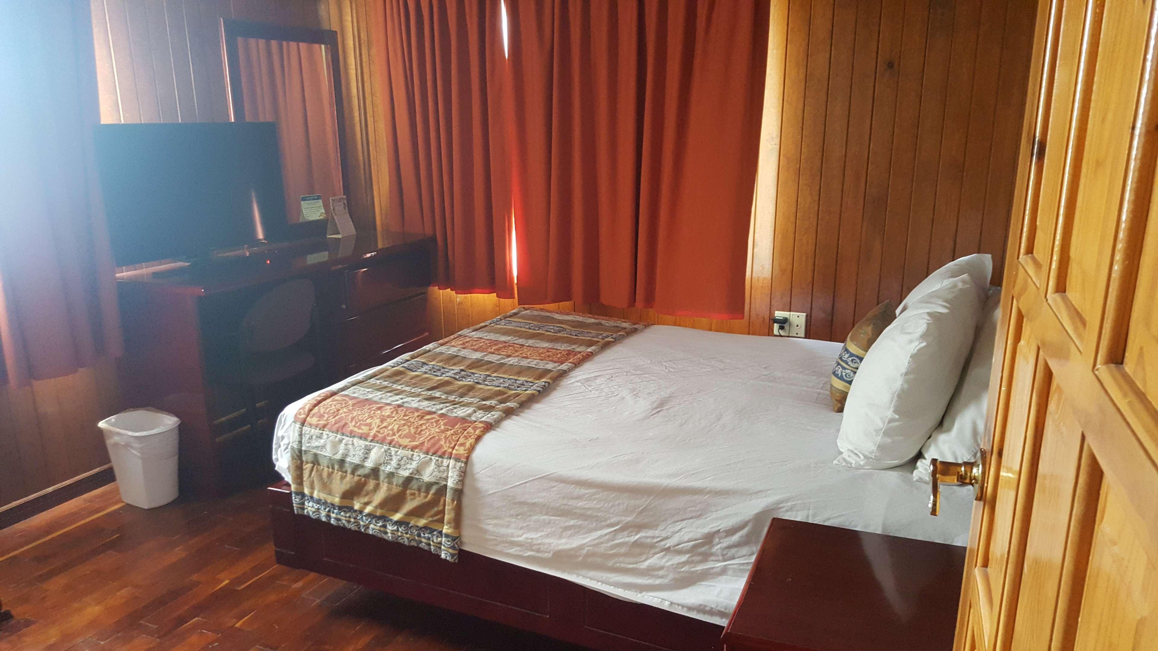 Best Western Bazarell Inn Montemorelos Exterior foto